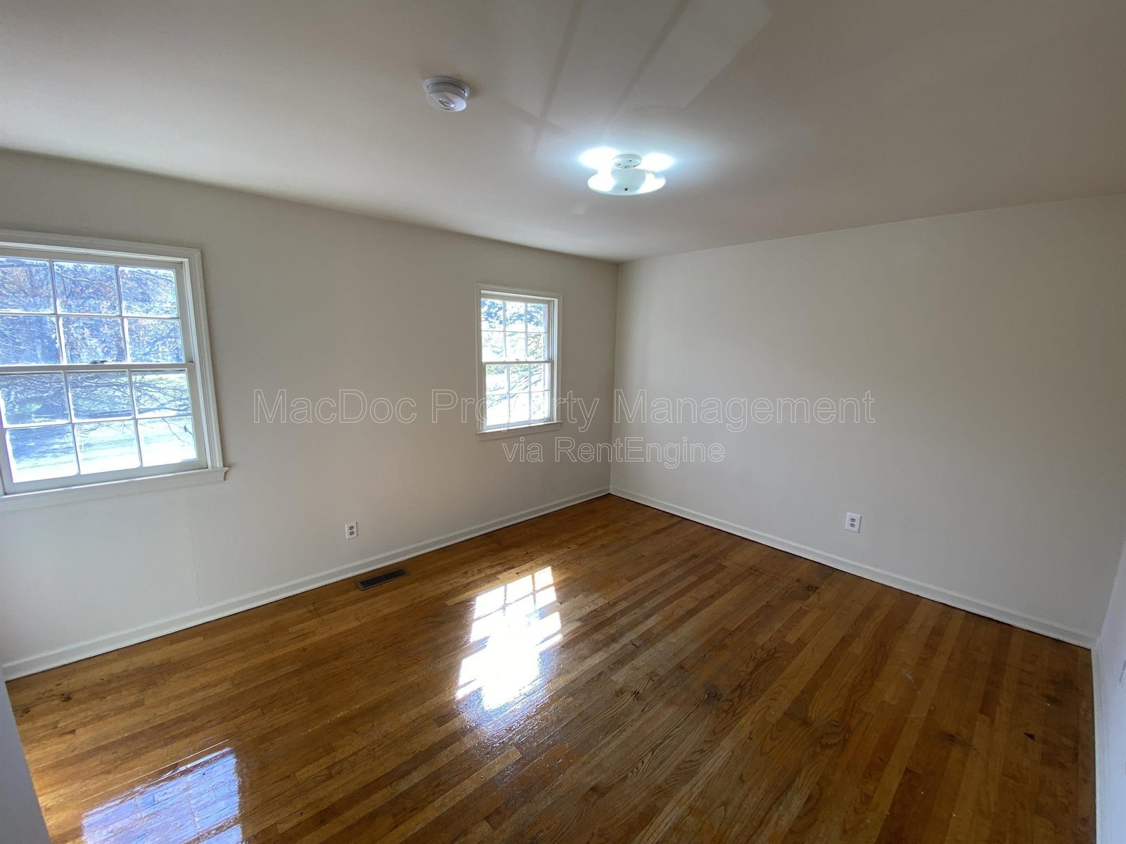 706 Olde Greenwich Circle Fredricksburg, VA 22408 property image