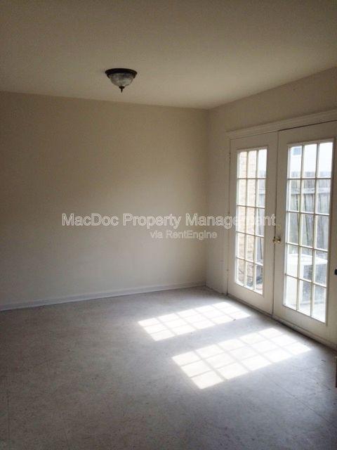 328 Brock Square Fredericksburg, VA 22401 property image