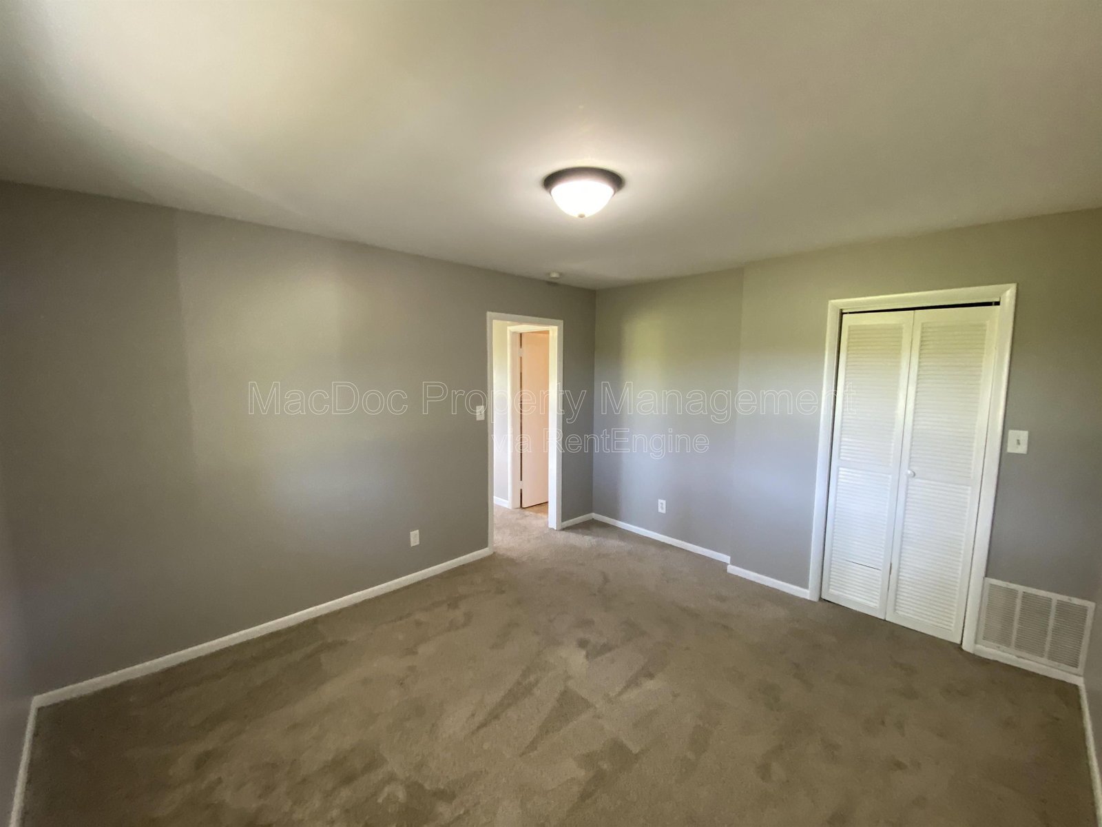 10291 Paige Road Apt A Woodford, VA 22580 property image