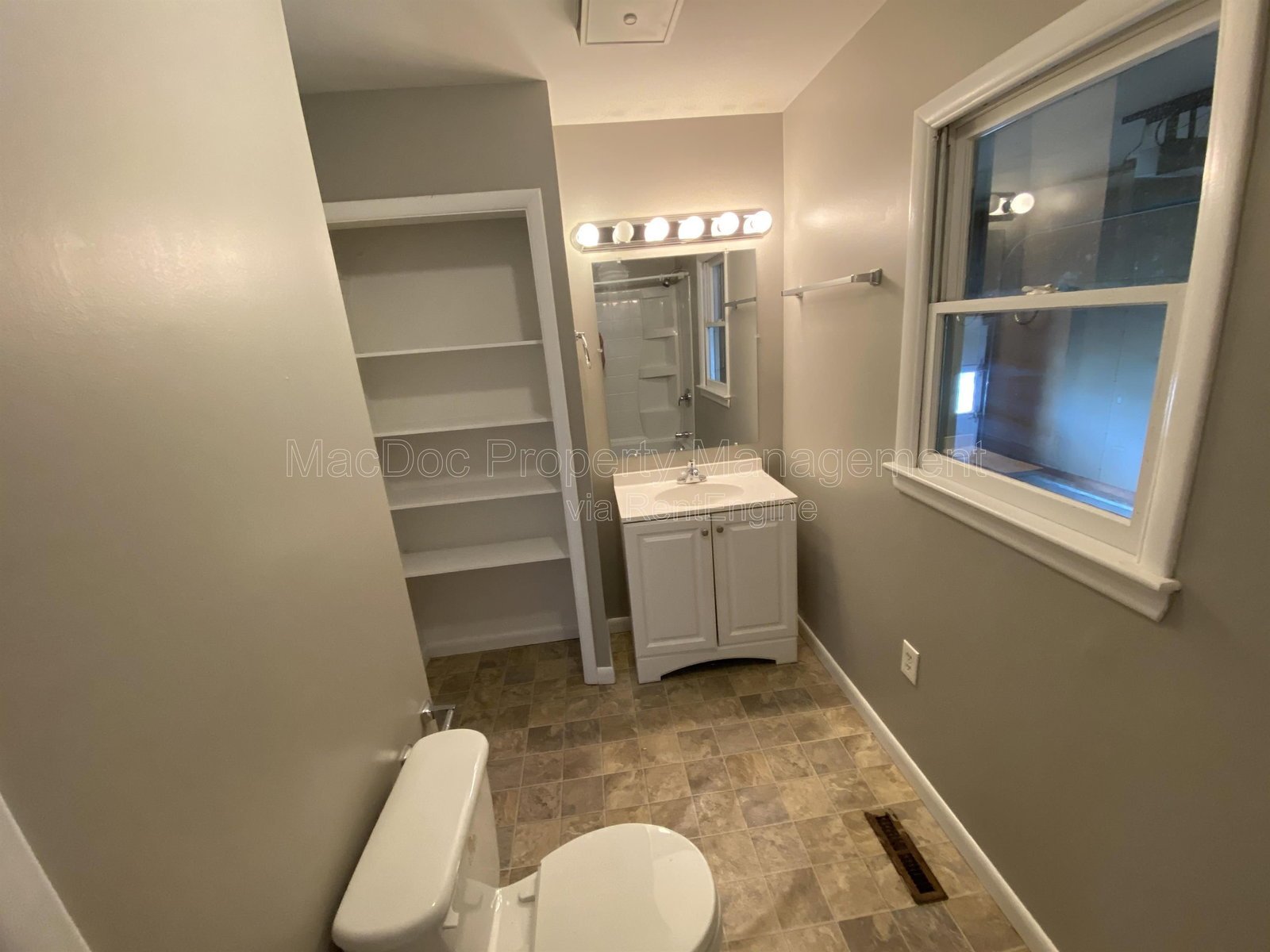 10291 Paige Road Apt A Woodford, VA 22580 property image