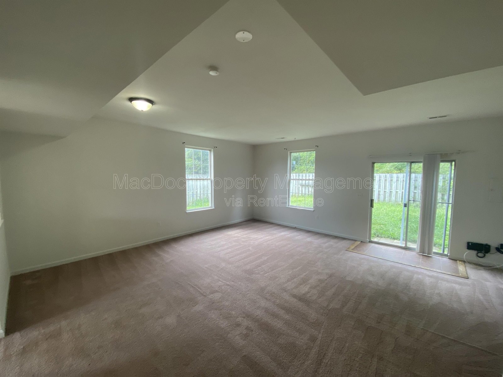 10910 Coreys Way Fredericksburg, VA 22408 property image