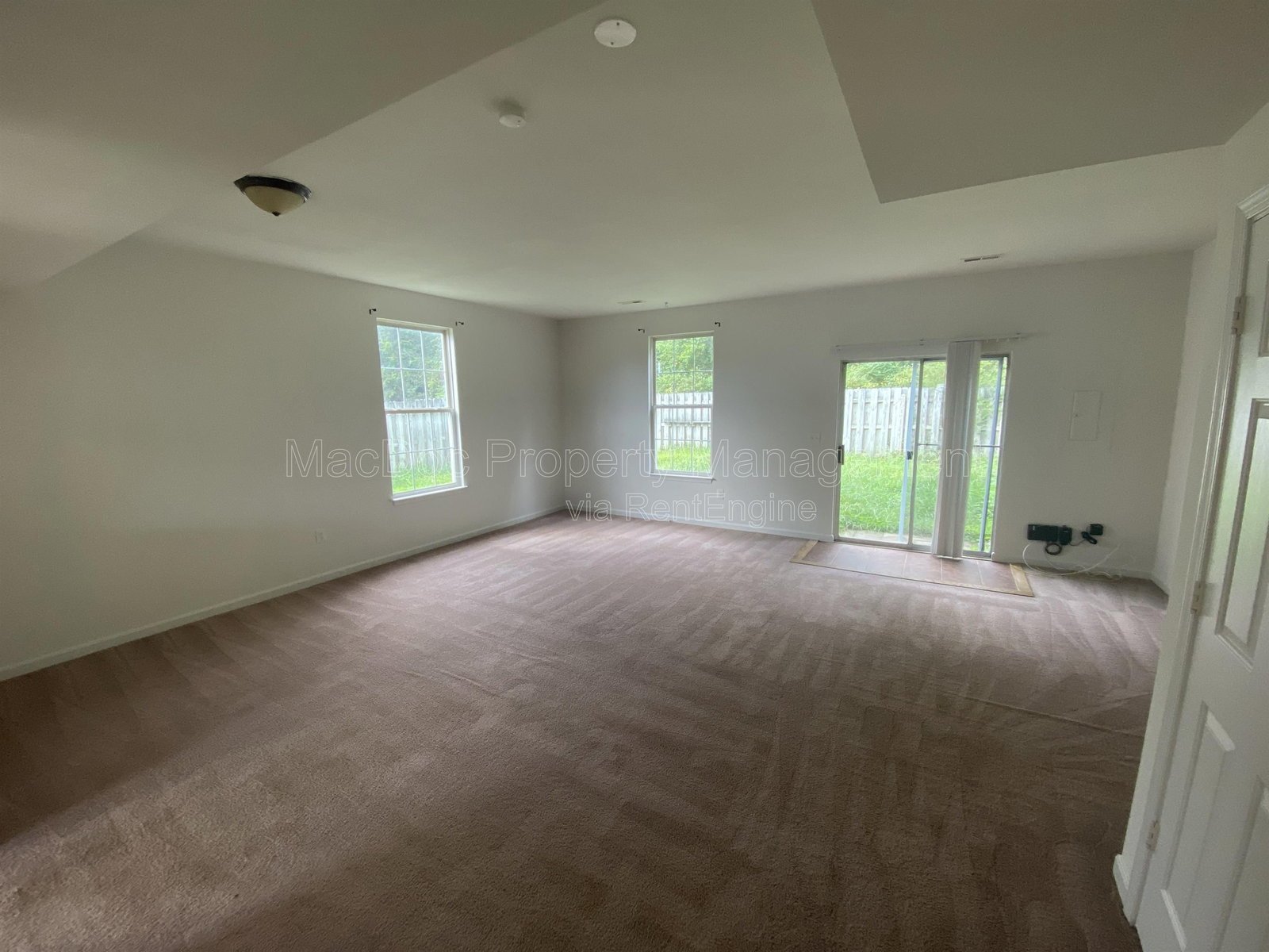 10910 Coreys Way Fredericksburg, VA 22408 property image