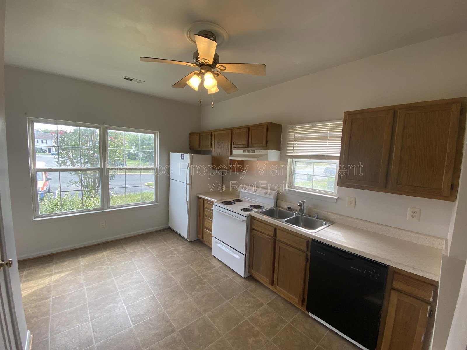 10910 Coreys Way Fredericksburg, VA 22408 property image