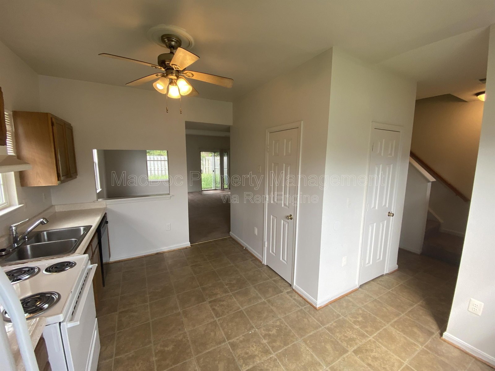 10910 Coreys Way Fredericksburg, VA 22408 property image