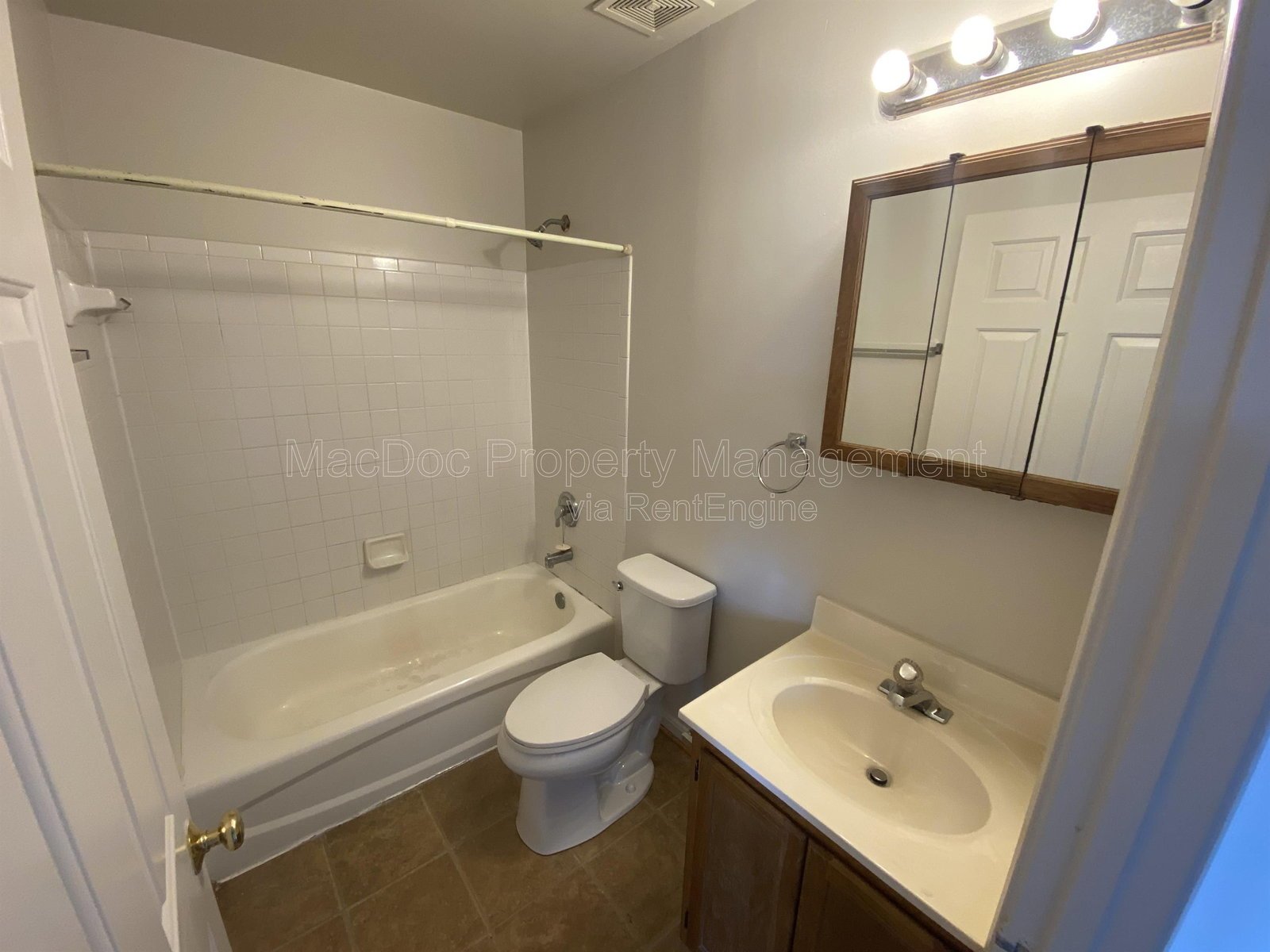 10910 Coreys Way Fredericksburg, VA 22408 property image