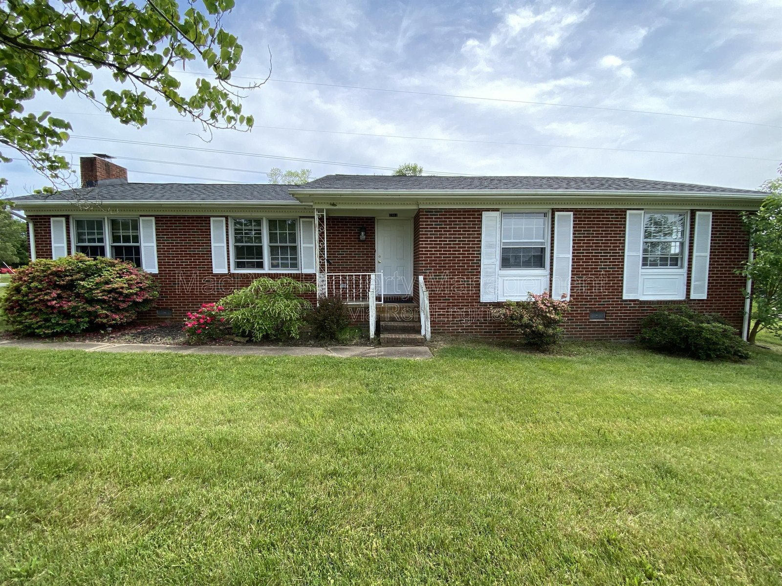 1804 Sherwood Drive Fredericksburg, VA 22405 property image