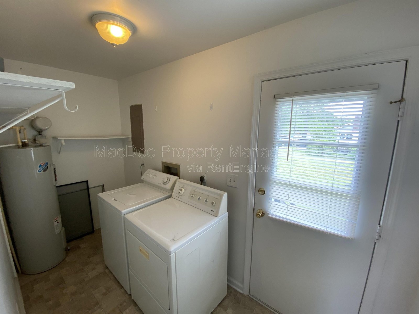 1804 Sherwood Drive Fredericksburg, VA 22405 property image