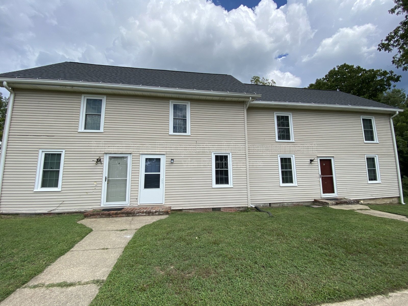 210 Milford Street Unit B Bowling Green, VA 22427 property image