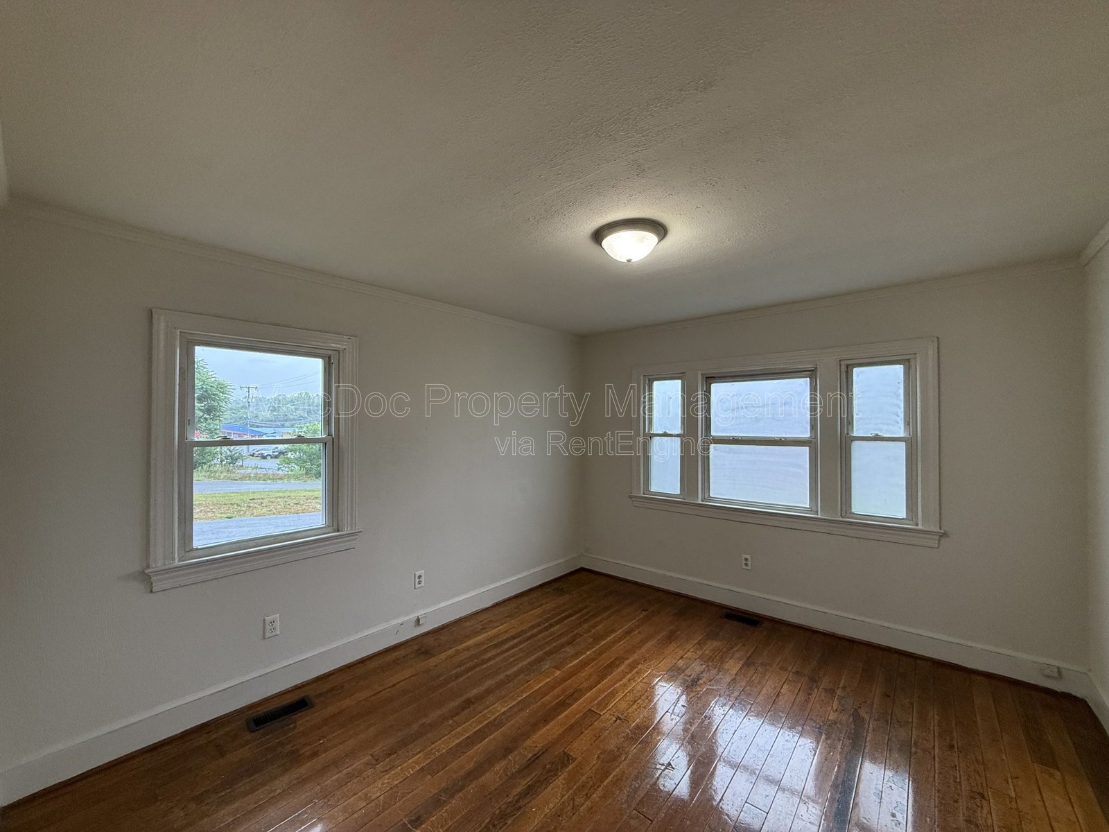 503 Pratt Street Fredericksburg, VA 22405 property image