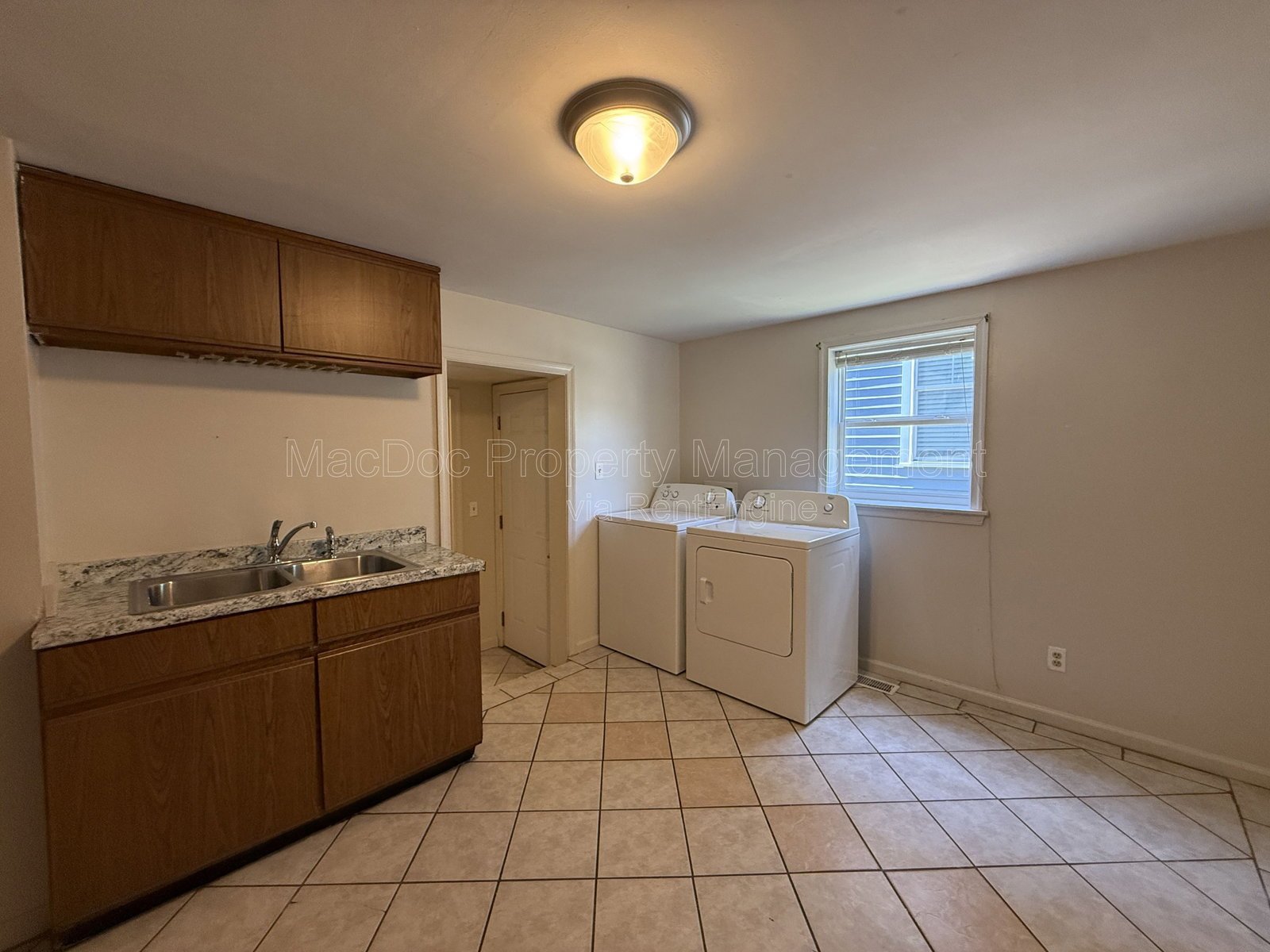 1414 Princess Anne Street Fredericksburg, VA 22401 property image