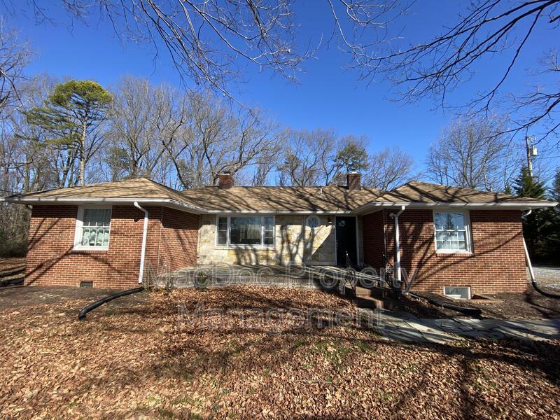 265 Butler Road Unit 3 Fredericksburg, VA 22405 MacDoc Property