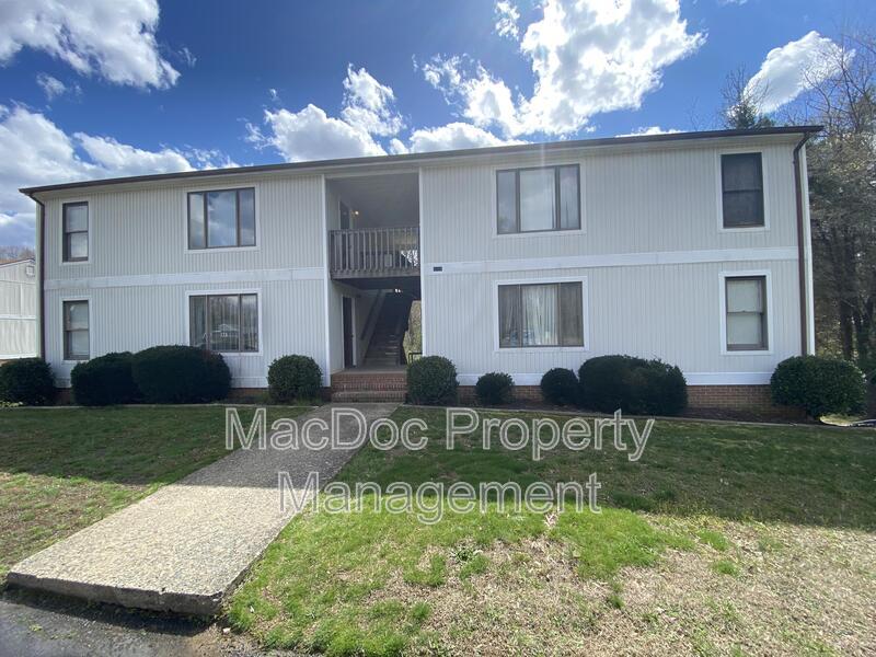 9298 Hayden Drive 13 King VA 22485 MacDoc Property Management
