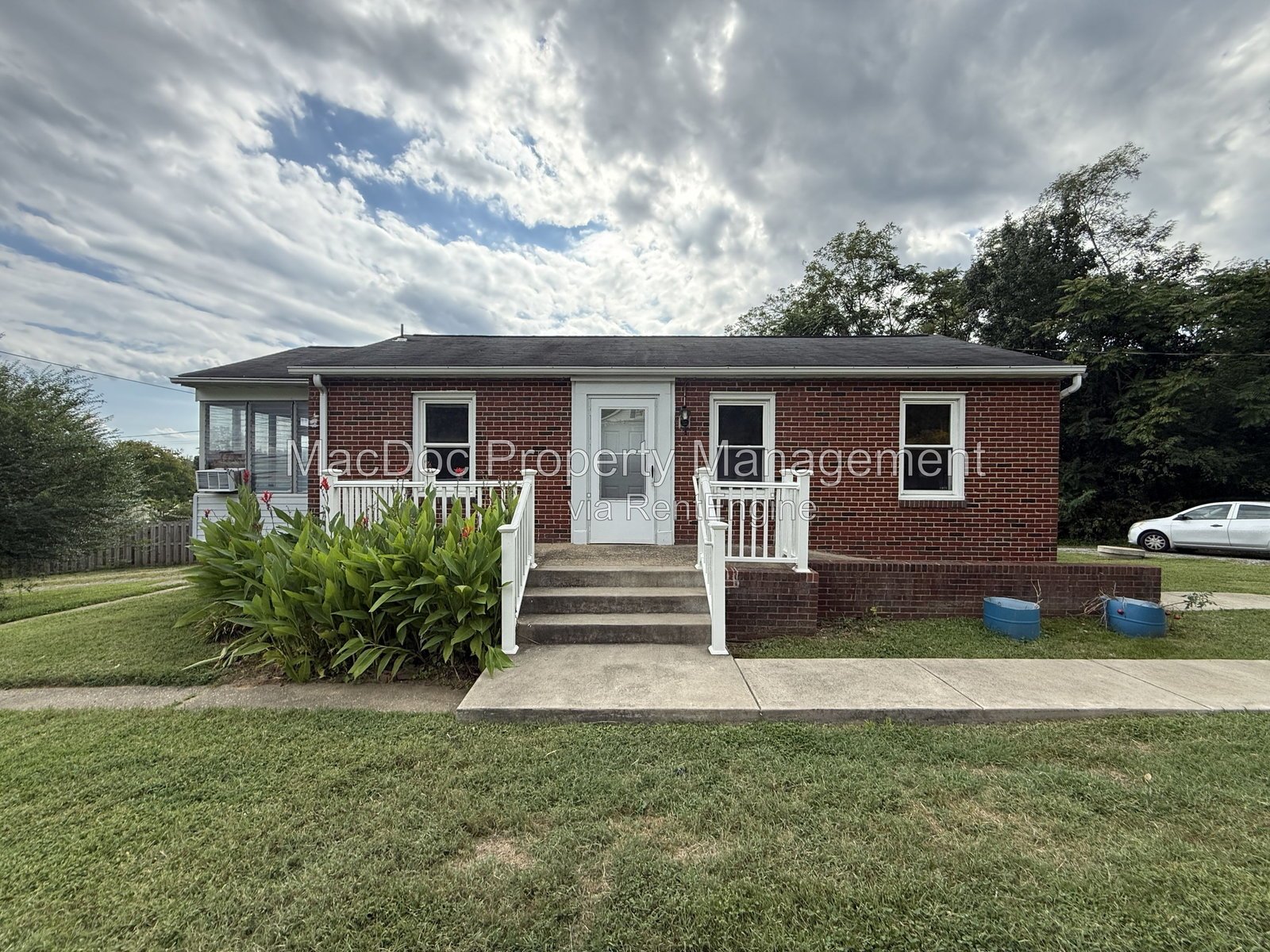 181 Truslow Road - APT 1 Fredericksburg, VA 22405 property image