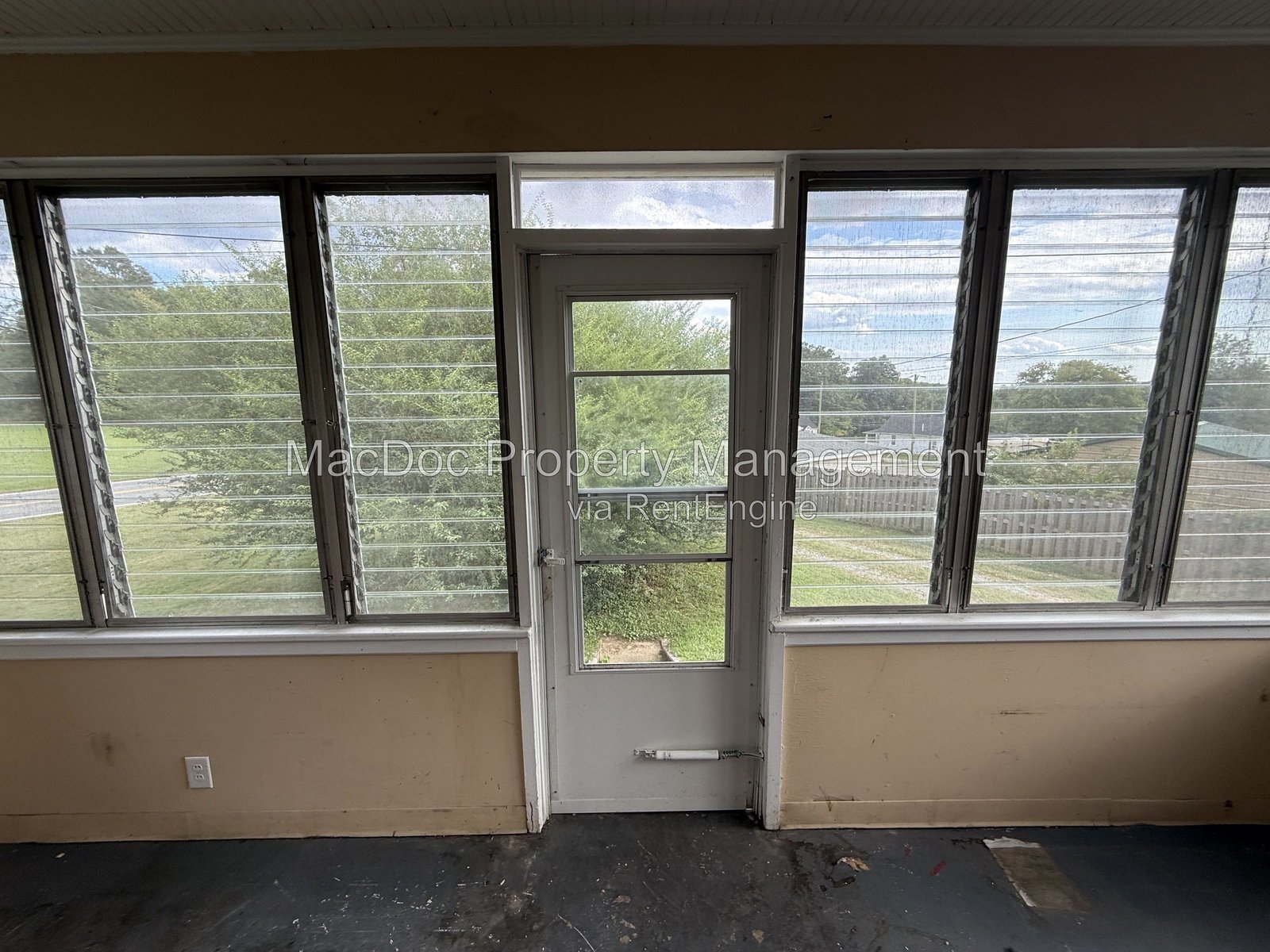 181 Truslow Road - APT 1 Fredericksburg, VA 22405 property image