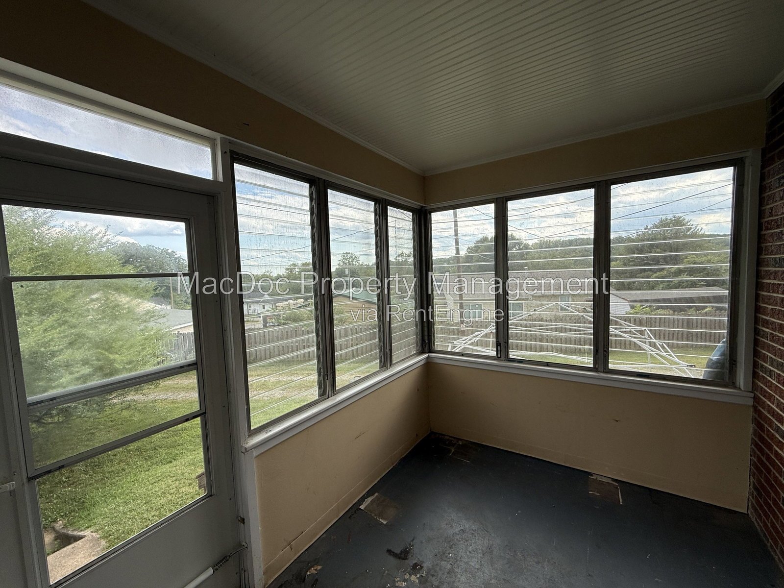 181 Truslow Road - APT 1 Fredericksburg, VA 22405 property image