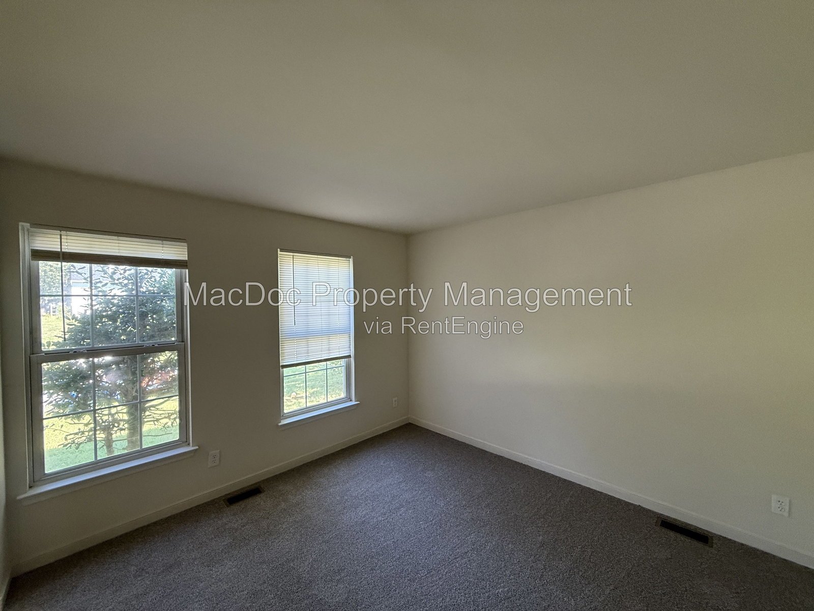 9 Brown Circle Fredericksburg, VA 22405 property image