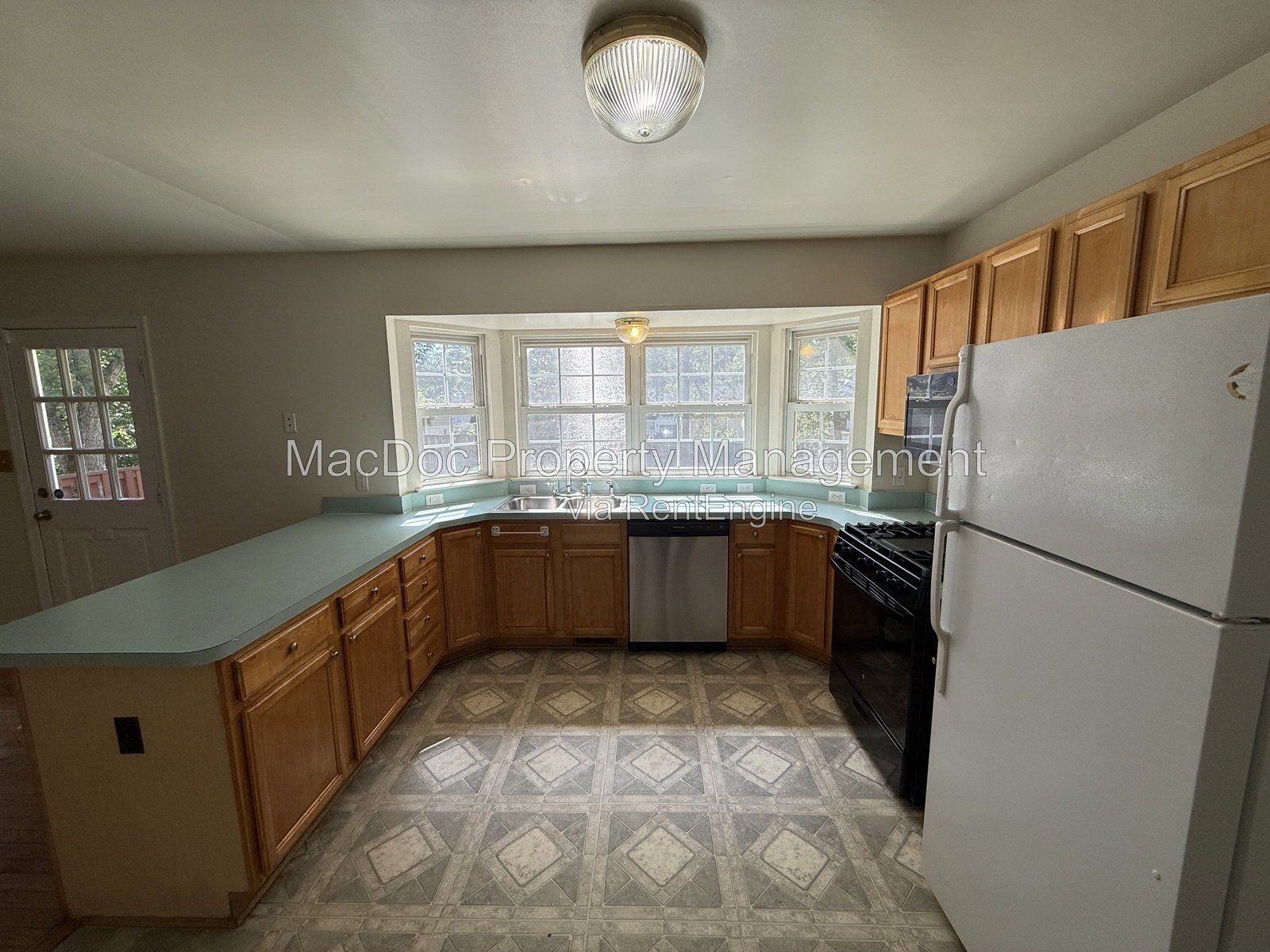 9 Brown Circle Fredericksburg, VA 22405 property image