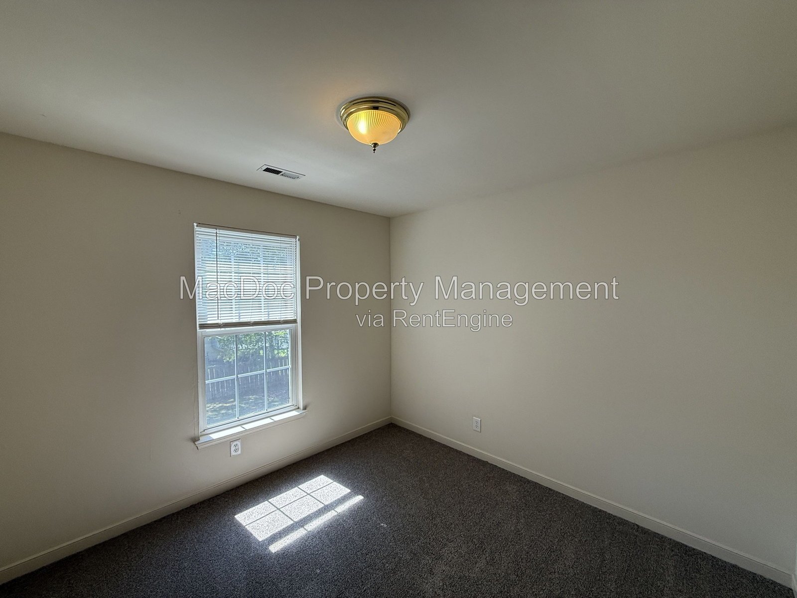 9 Brown Circle Fredericksburg, VA 22405 property image