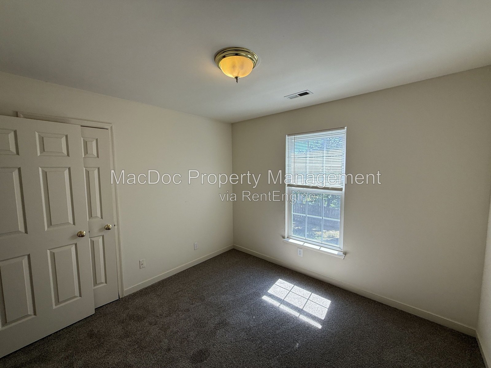 9 Brown Circle Fredericksburg, VA 22405 property image