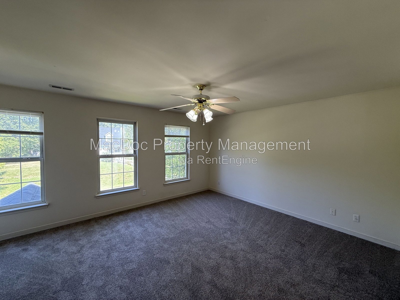 9 Brown Circle Fredericksburg, VA 22405 property image