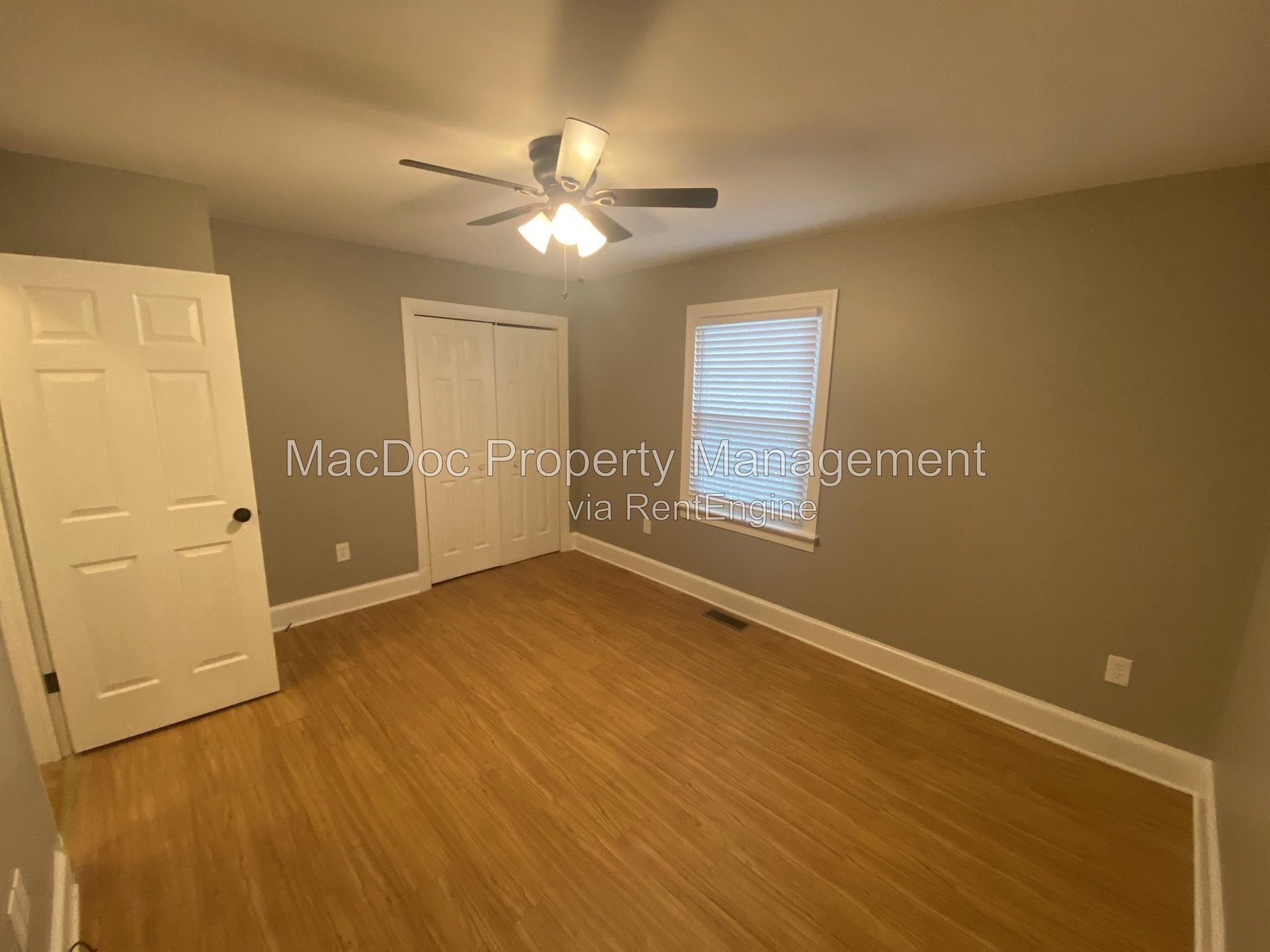 214 W Broaddus Avenue Bowling Green, VA 22427 property image