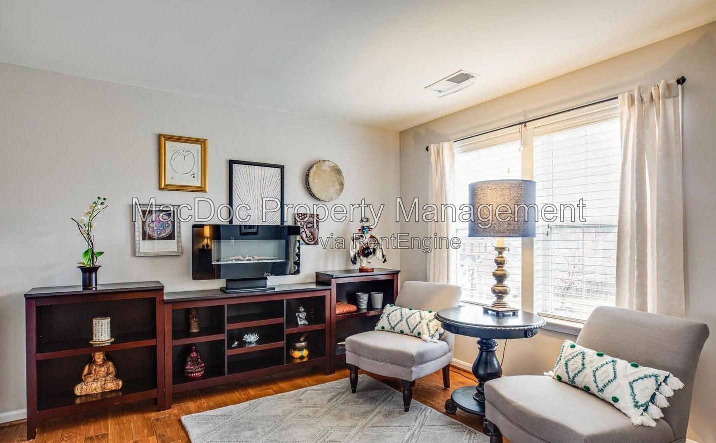 1014 West Kensington Circle Fredericksburg, VA 22401 property image