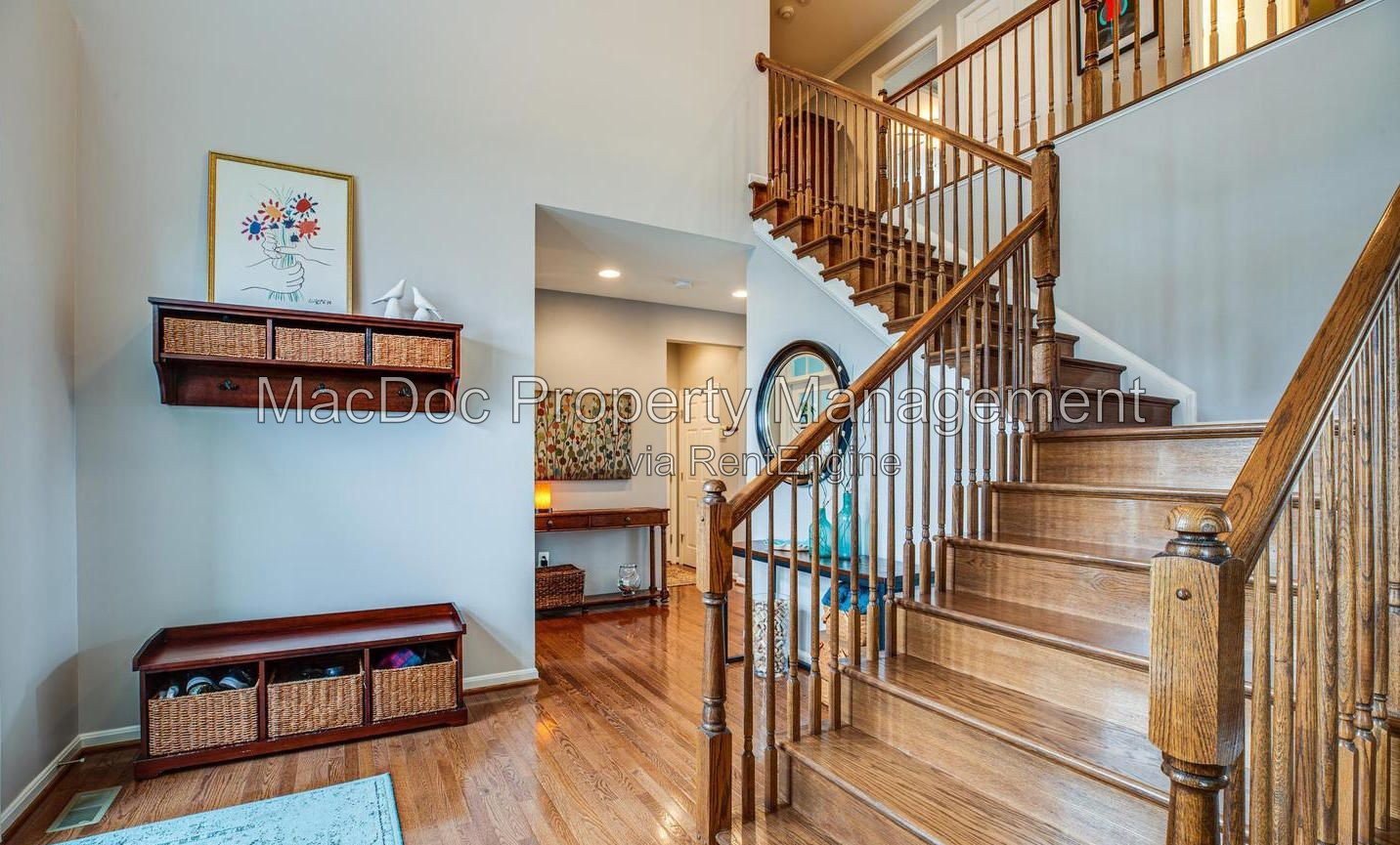 1014 West Kensington Circle Fredericksburg, VA 22401 property image