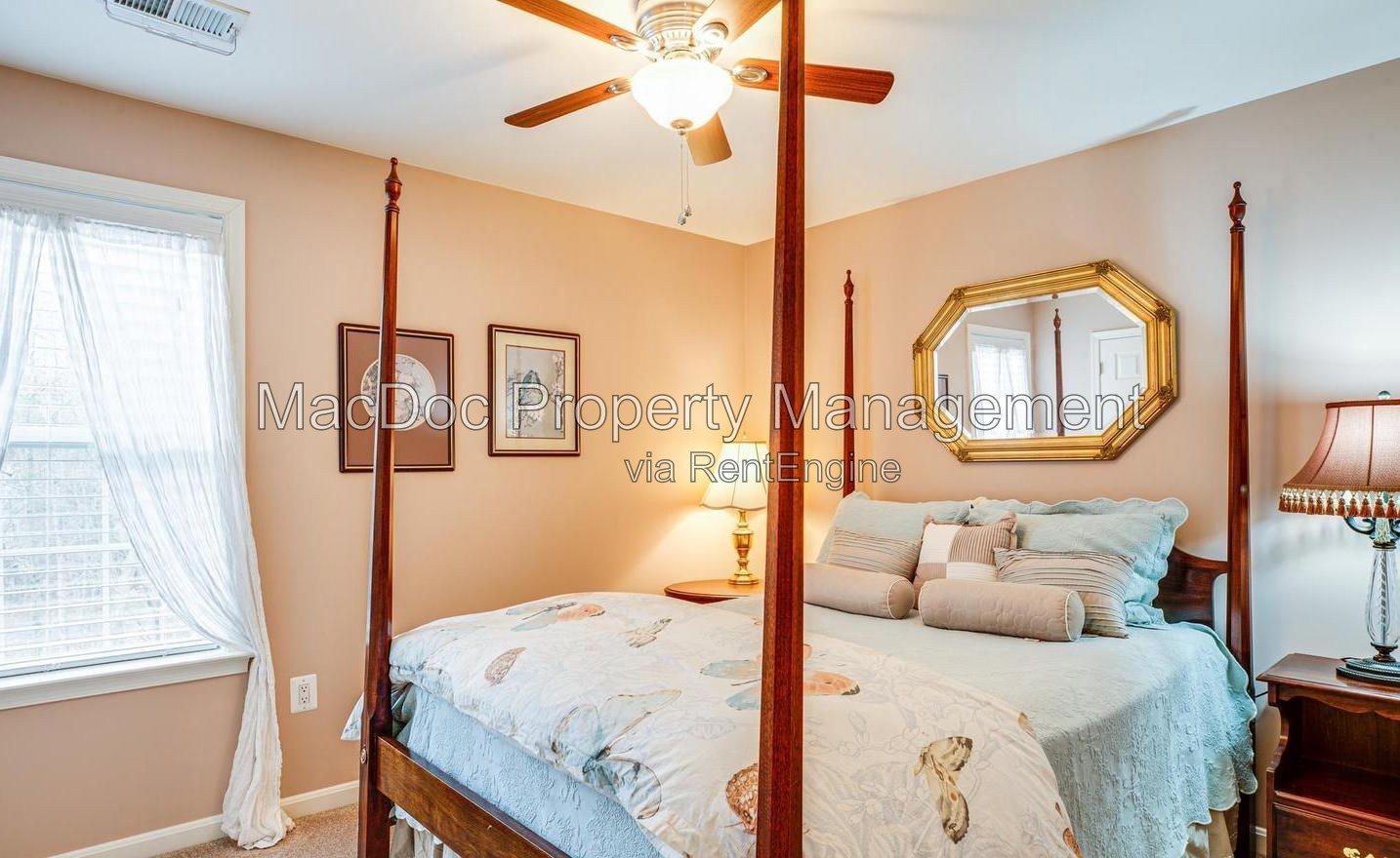 1014 West Kensington Circle Fredericksburg, VA 22401 property image
