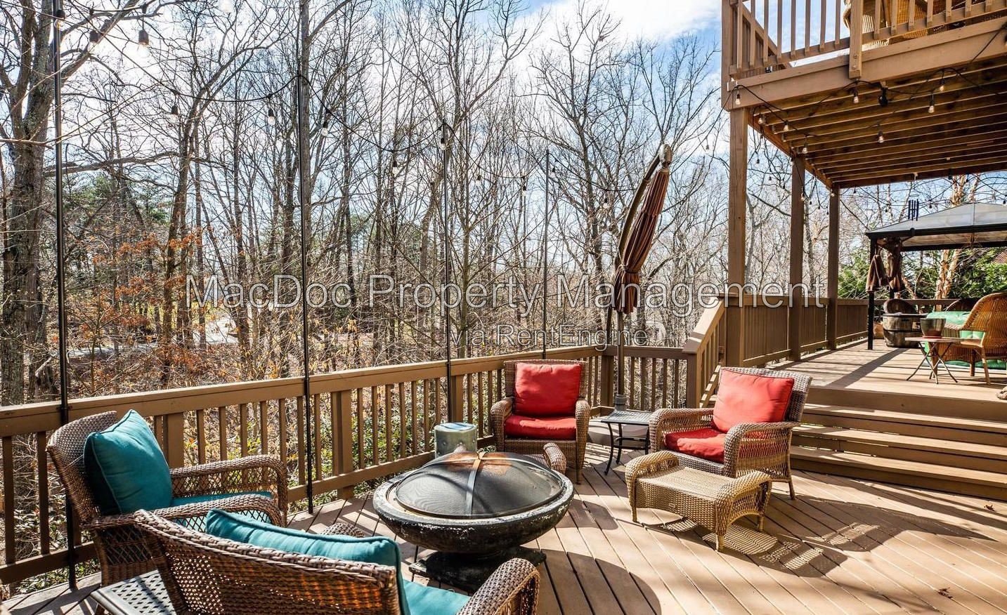 1014 West Kensington Circle Fredericksburg, VA 22401 property image