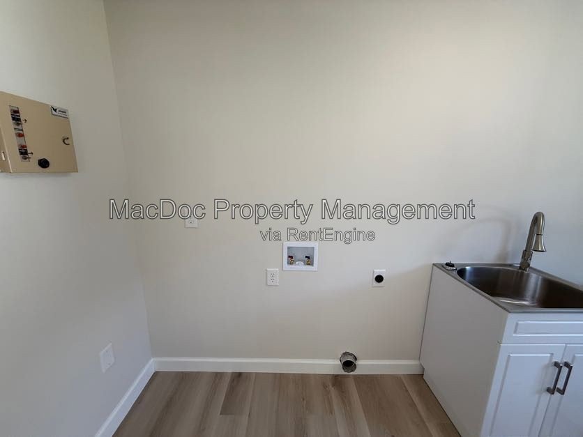 12469 Paige Road - Unit 1 Woodford, VA 22580 property image