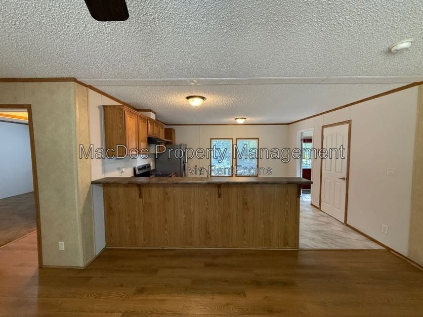 6280 Mt Airy Drive Ruther Glen, VA 22546 property image