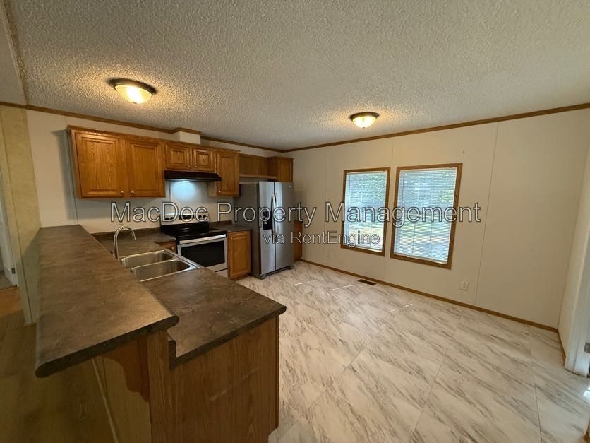 6280 Mt Airy Drive Ruther Glen, VA 22546 property image