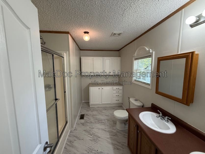6280 Mt Airy Drive Ruther Glen, VA 22546 property image