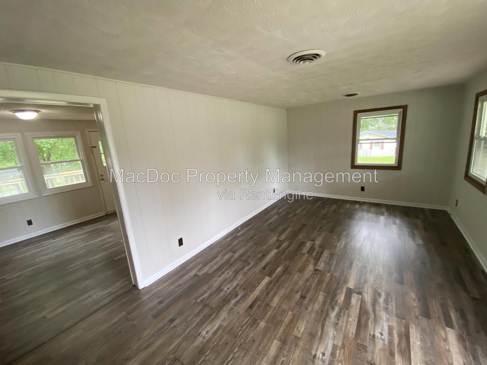 10935 Deerfield Drive Fredericksburg, VA 22407 property image