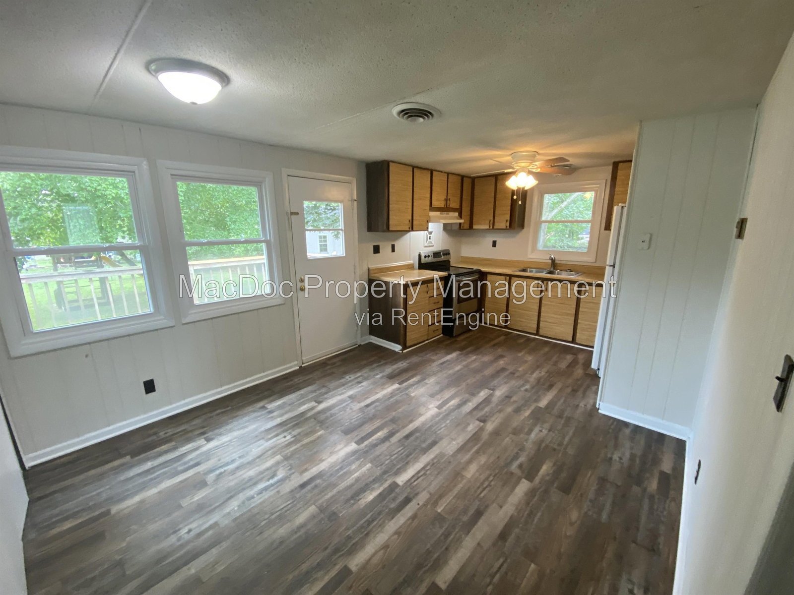 10935 Deerfield Drive Fredericksburg, VA 22407 property image