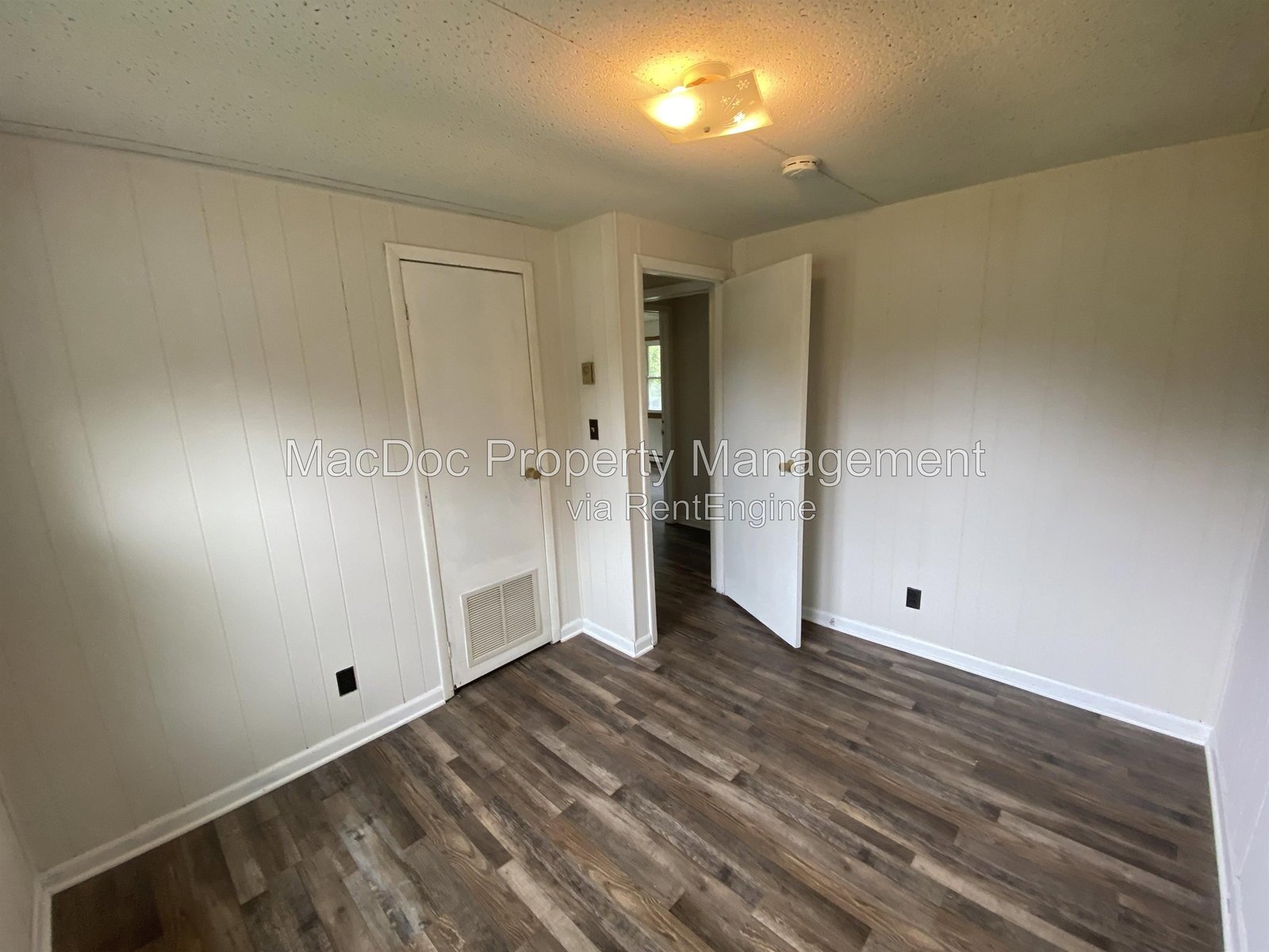 10935 Deerfield Drive Fredericksburg, VA 22407 property image