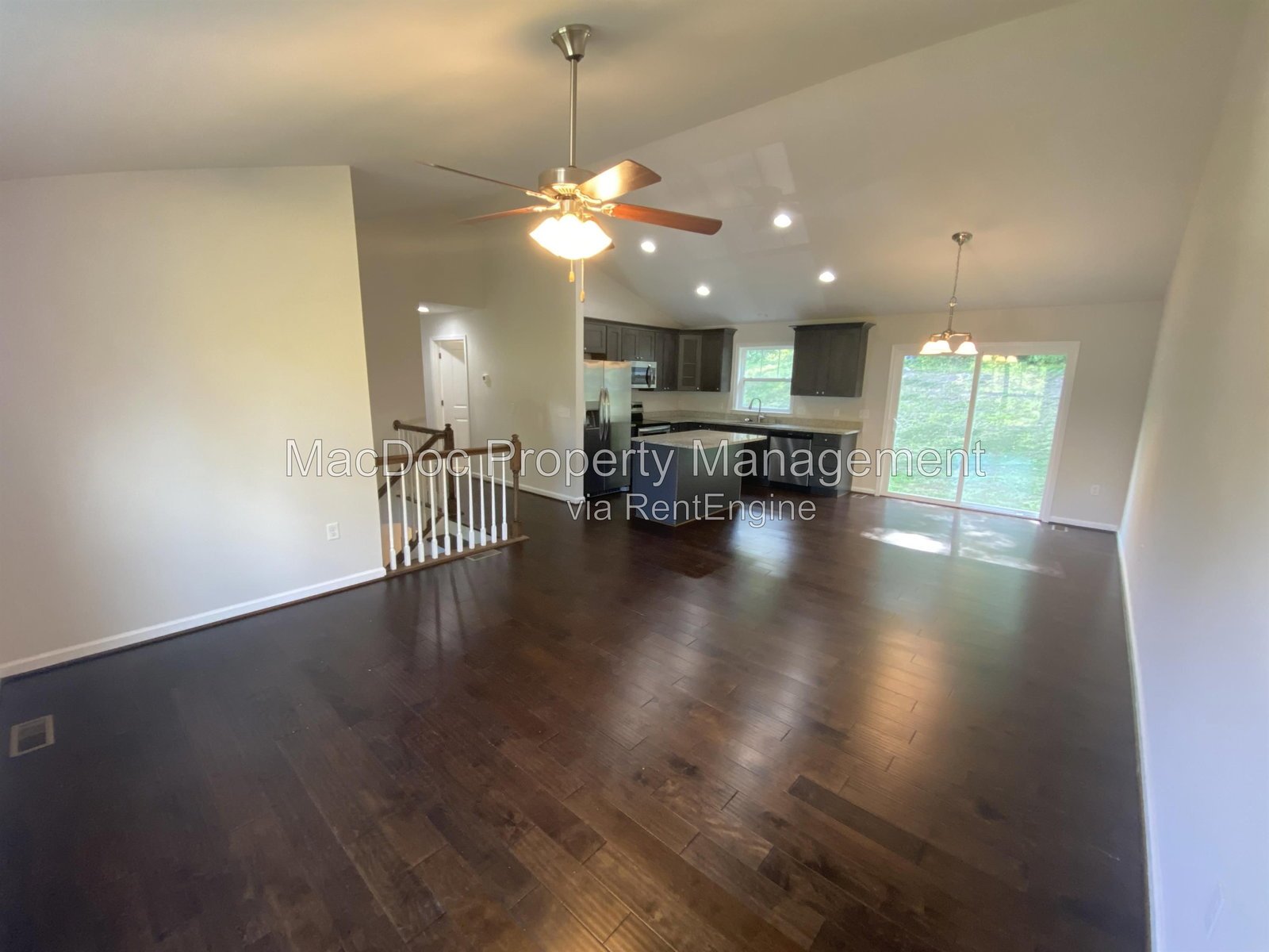 6 Howard Circle Fredericksburg, VA 22405 property image