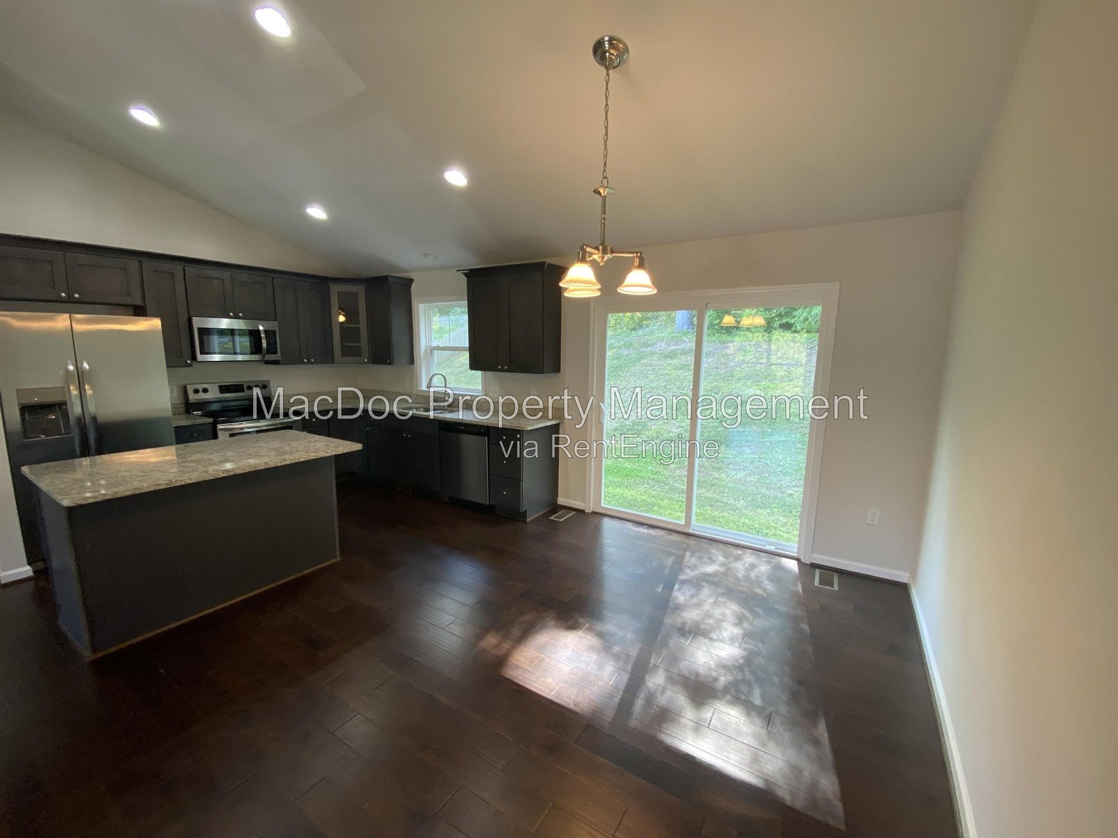 6 Howard Circle Fredericksburg, VA 22405 property image