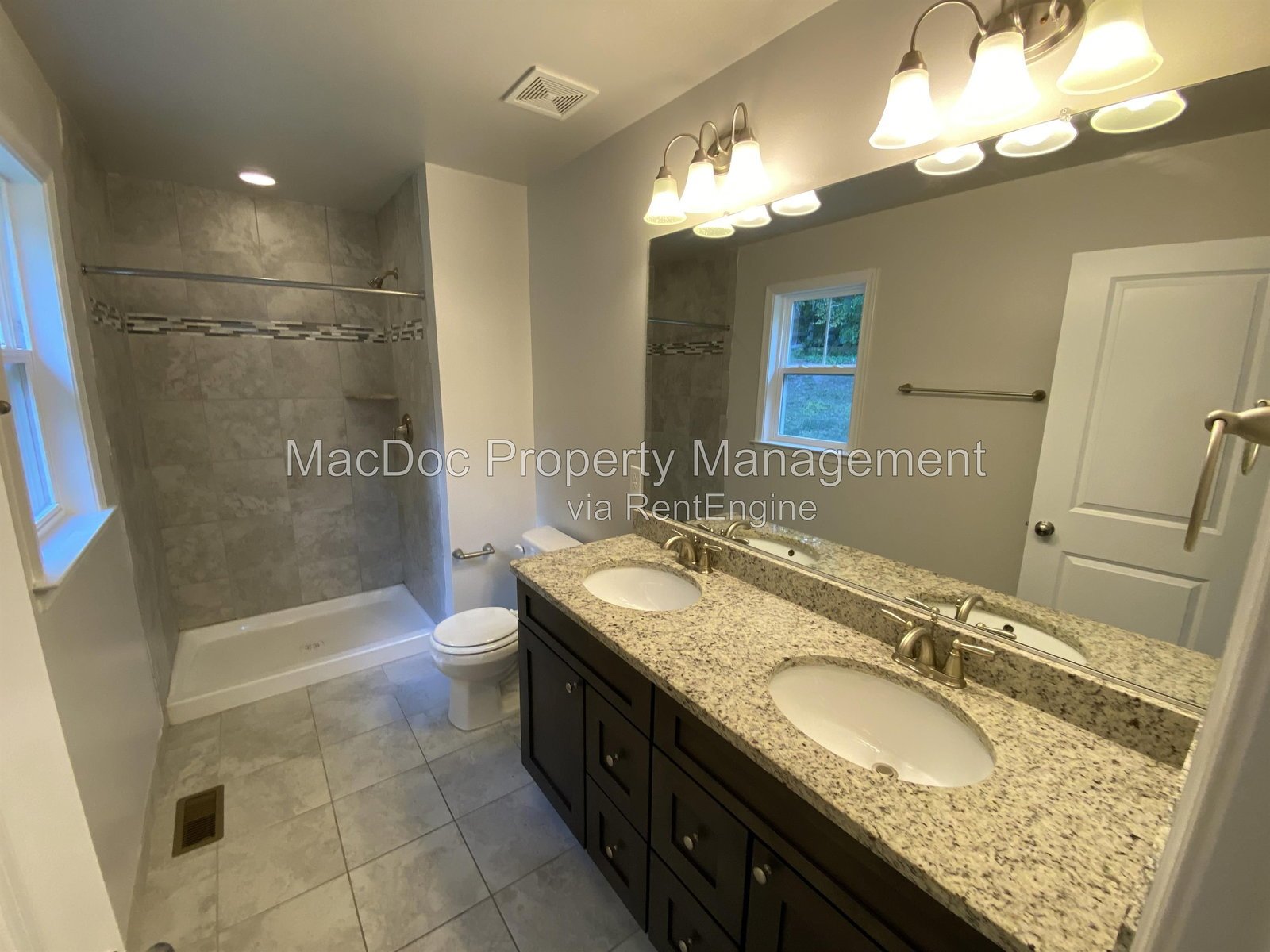 6 Howard Circle Fredericksburg, VA 22405 property image