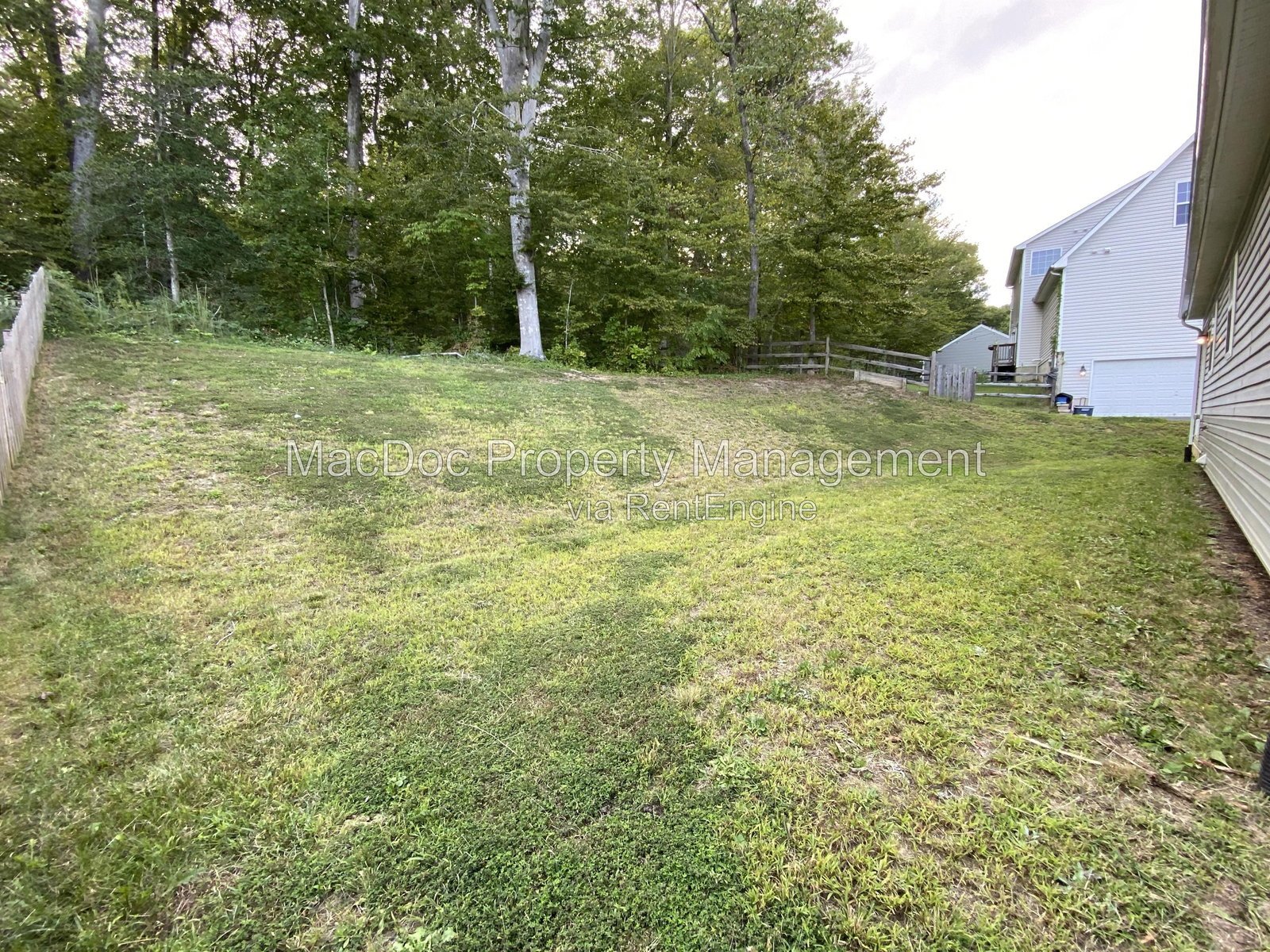 6 Howard Circle Fredericksburg, VA 22405 property image