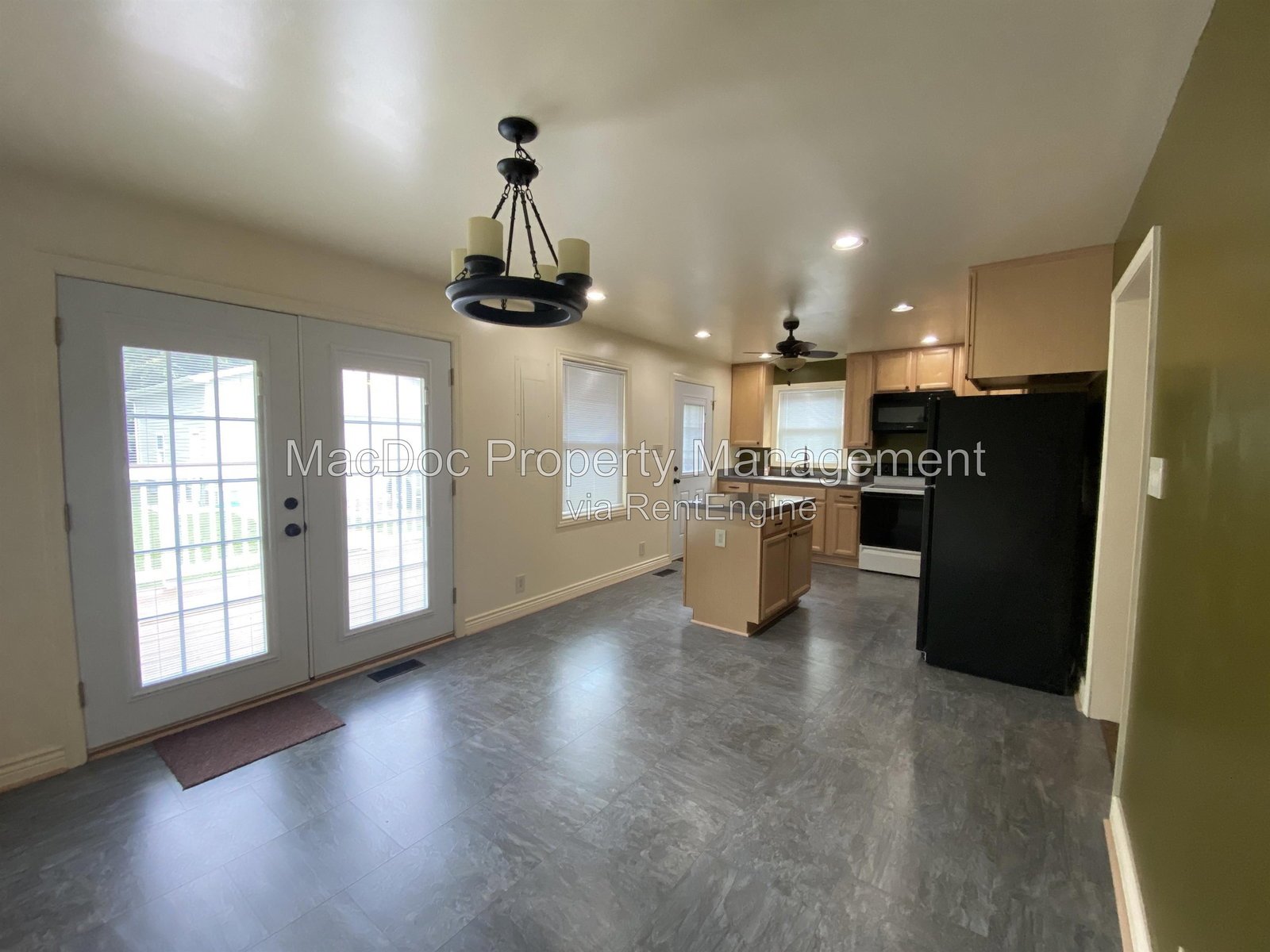 11013 Doe Circle Fredericksburg, VA 22407 property image