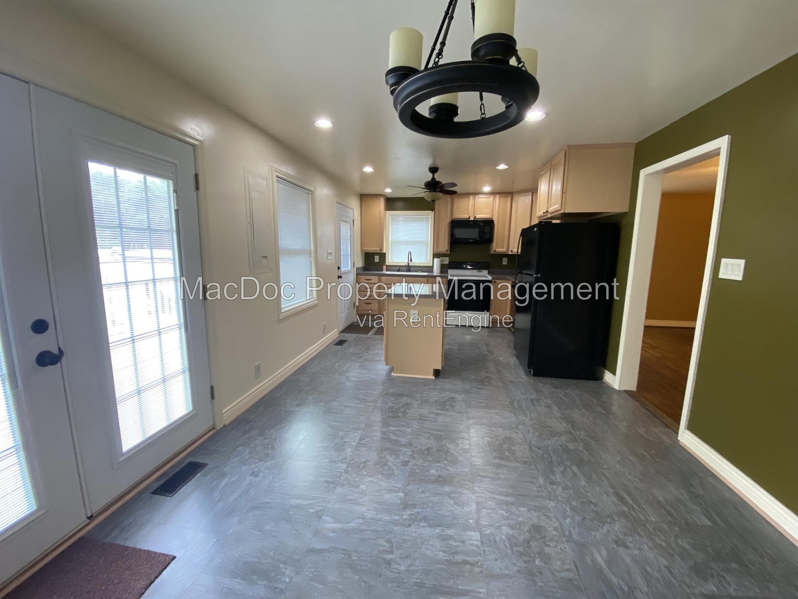 11013 Doe Circle Fredericksburg, VA 22407 property image