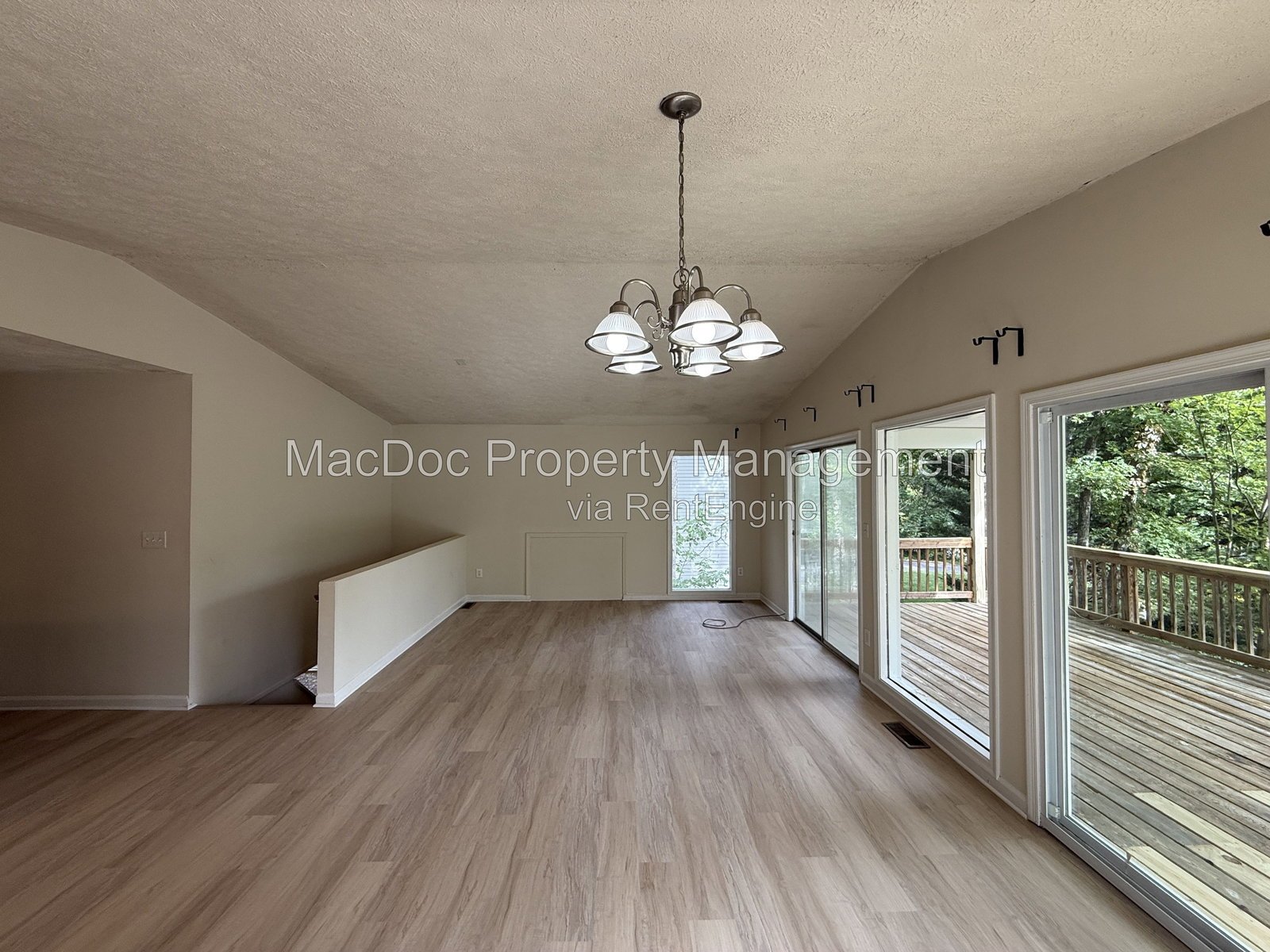 420 Yorktown Blvd Locust Grove, VA 22508 property image