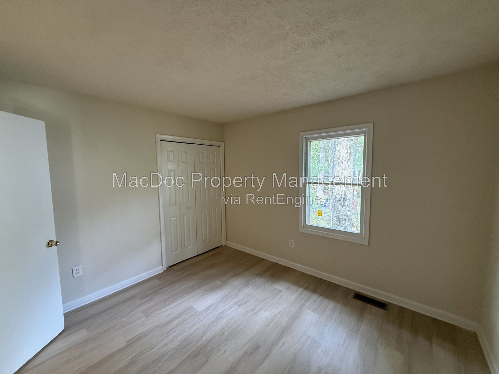 420 Yorktown Blvd Locust Grove, VA 22508 property image