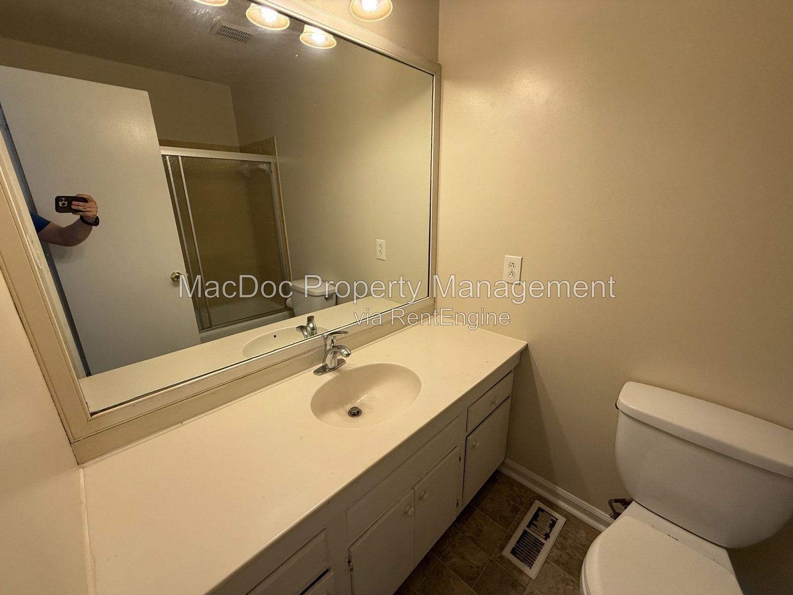 420 Yorktown Blvd Locust Grove, VA 22508 property image