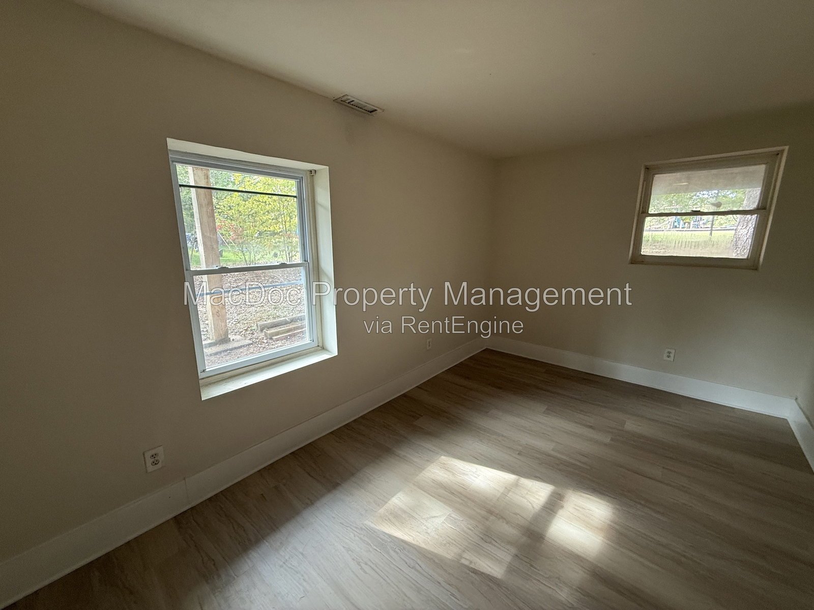 420 Yorktown Blvd Locust Grove, VA 22508 property image
