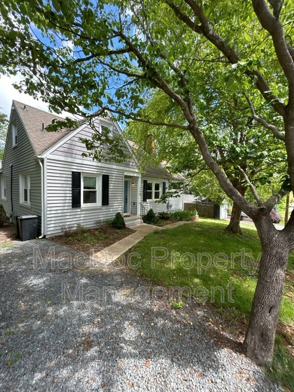 119 Houseworth Street Orange, VA 22960 MacDoc Property Management