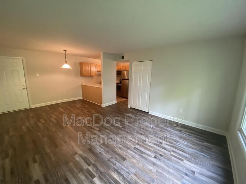 111 Berry Street Apt 1 property image