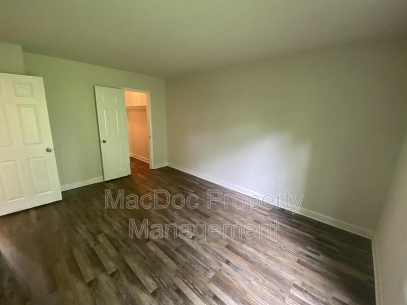 111 Berry Street Apt 1 property image