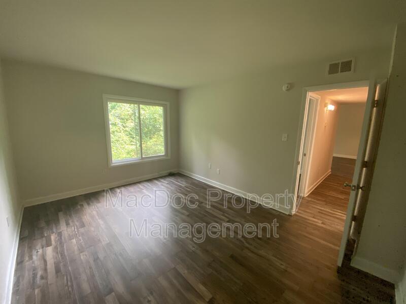 111 Berry Street Apt 1 property image